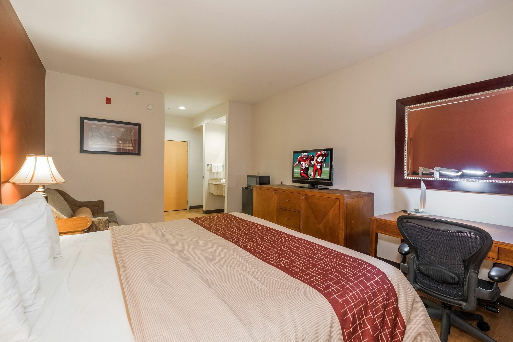 Red Roof Inn & Suites Biloxi - Ocean Springs Exterior foto